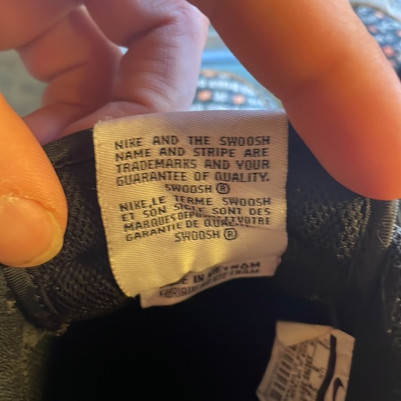 Air Force ones - Picture 2 of 6